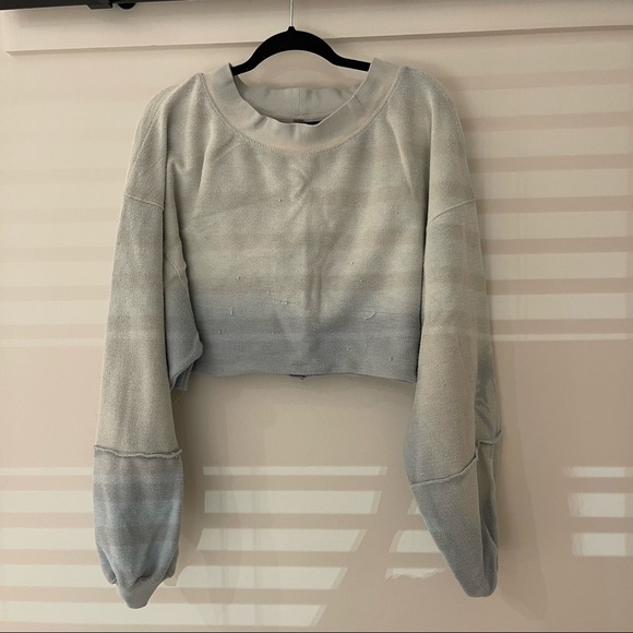 SOLD - Free People Cropped Sweater - Picture 1 of 5